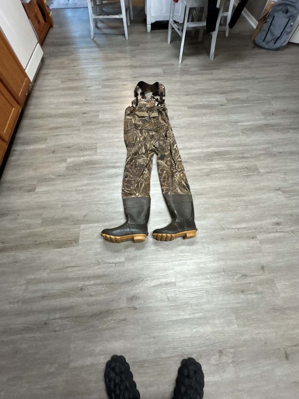 Cabelas Realtree Max-4 Camo Insulated Chest Waders with Rubber Boots